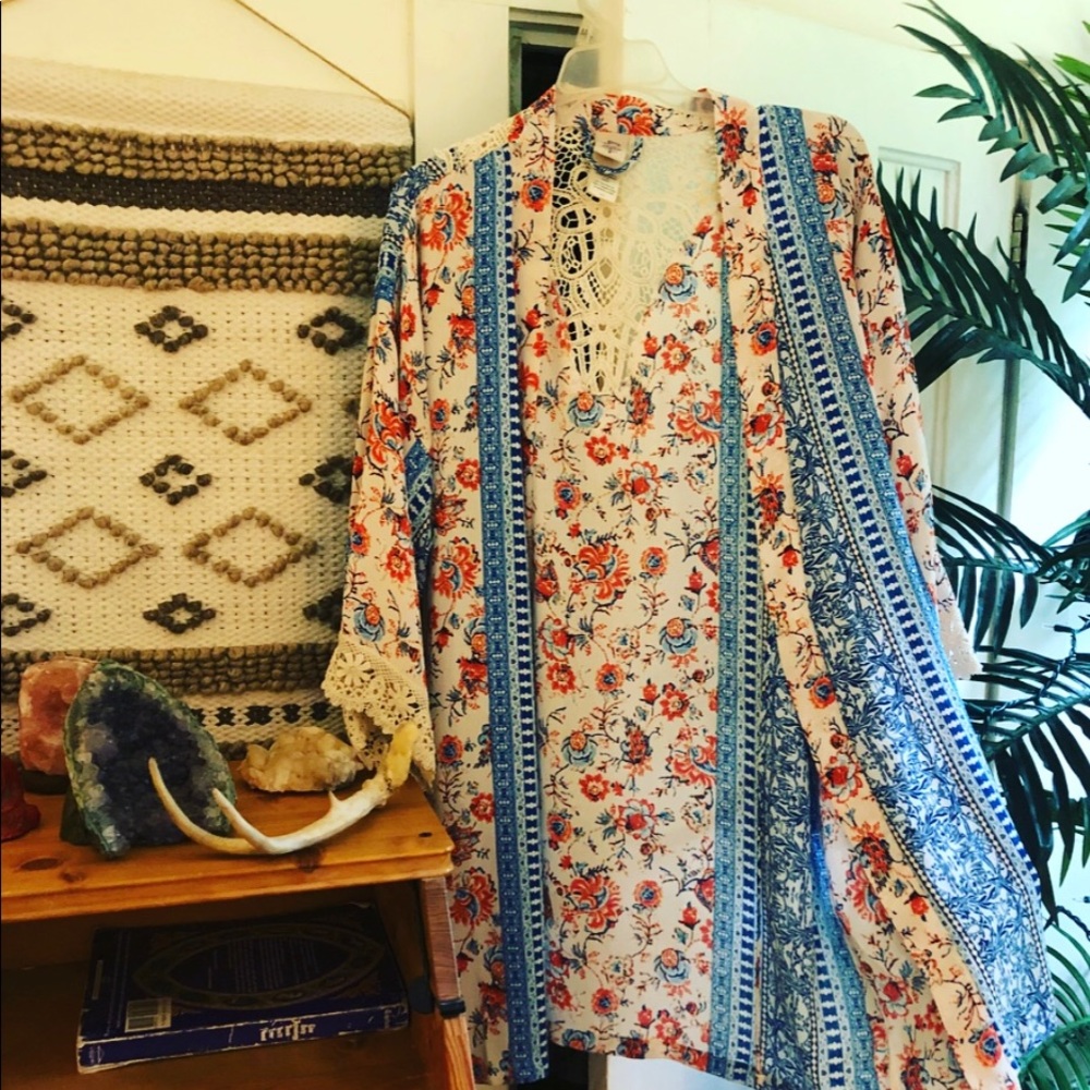 Flowy Robe